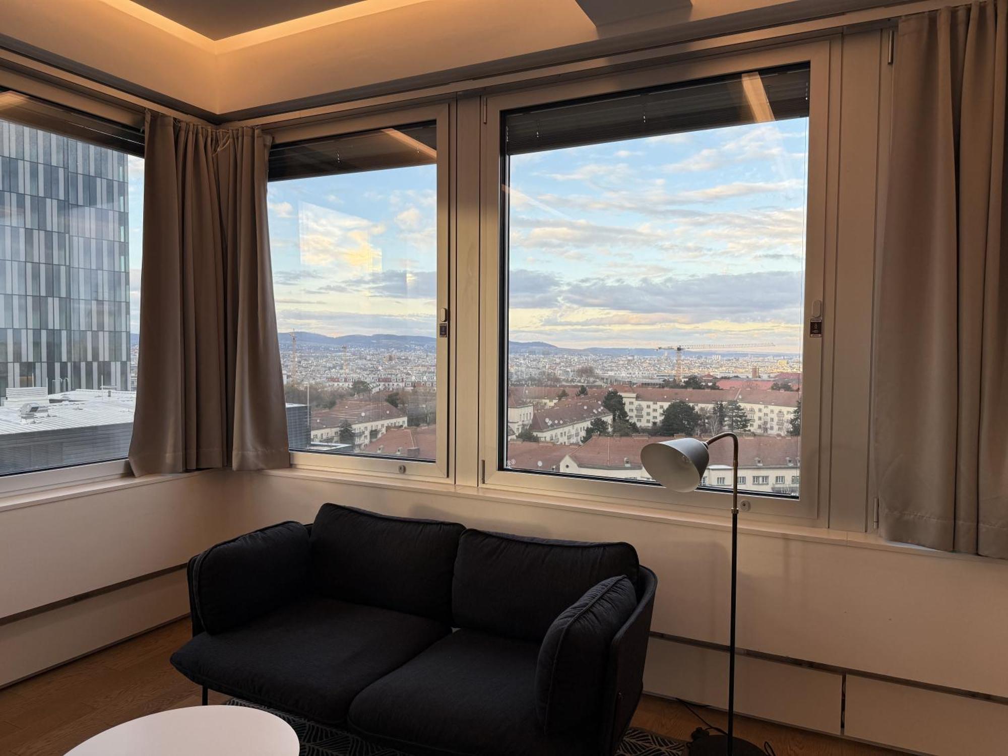 Exklusives Skyline-view Loft - Naehe Zentrum